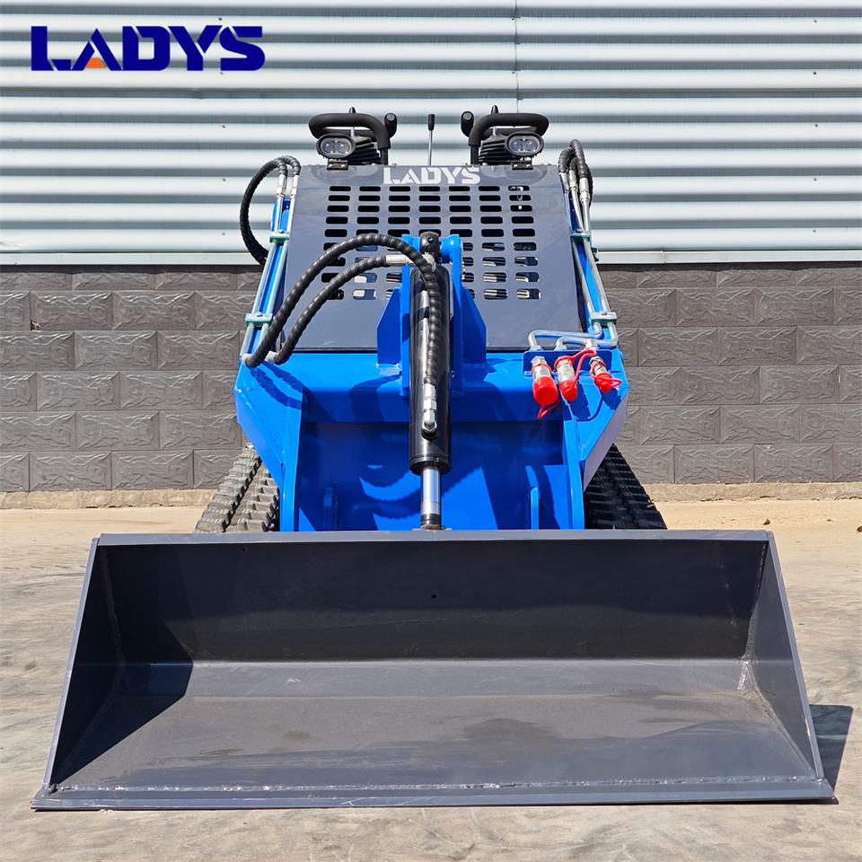 LADYS LA380 Mini Skid Steer Loader Compact Track Diesel Cheap Mini Skid Steer Loader For Sale With Mini Skid Steer Attachments 4 In 1 Bucket - Kompaktlader: das Bild 5 LADYS LA380 Mini Skid Steer Loader Compact Track Diesel Cheap Mini Skid Steer Loader For Sale With Mini Skid Steer Attachments 4 In 1 Bucket - Kompaktlader: das Bild 5