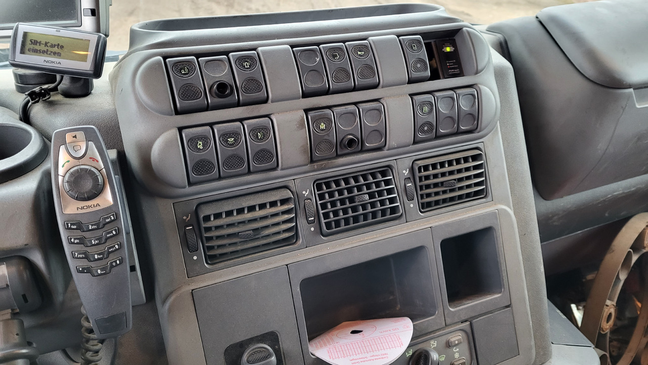 LKW IVECO MAGIRUS AT26 430: das Bild 20