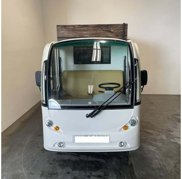 Eagle Foodtruck / 4 seats - Golfmobil: das Bild 3 Eagle Foodtruck / 4 seats - Golfmobil: das Bild 3