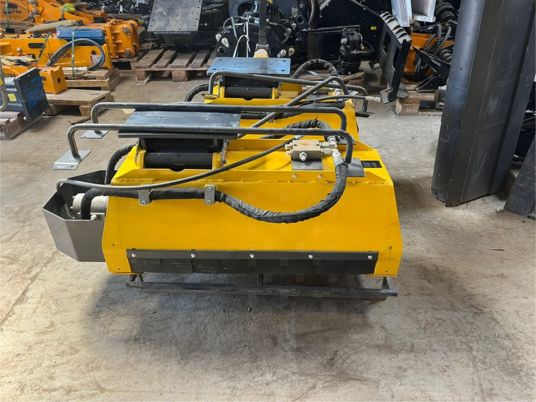 Anbauteil für Minibagger Epareuse pour pelle de 2T à 4T5: das Bild 6
