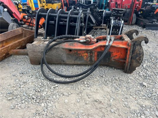 BRH NPK GH9 - Hydraulikhammer: das Bild 2 BRH NPK GH9 - Hydraulikhammer: das Bild 2