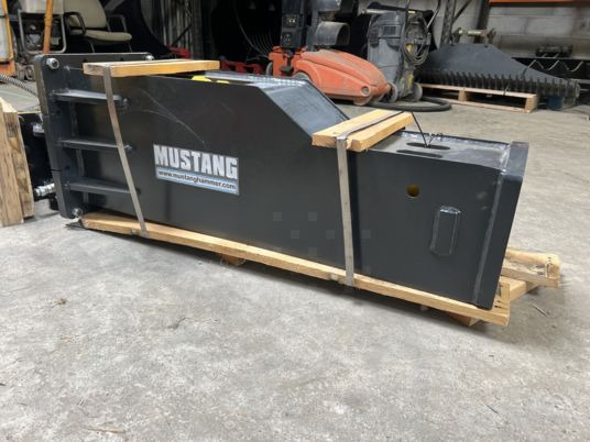 Brh pour pelle de 6T à 11T - Hydraulikhammer: das Bild 2 Brh pour pelle de 6T à 11T - Hydraulikhammer: das Bild 2