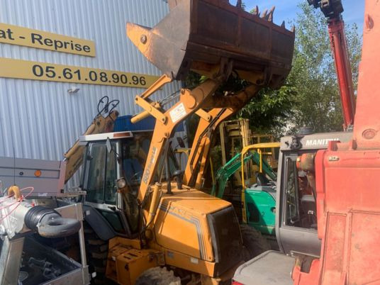 Case 580 SUPER LE Ride Control - Baggerlader: das Bild 3 Case 580 SUPER LE Ride Control - Baggerlader: das Bild 3