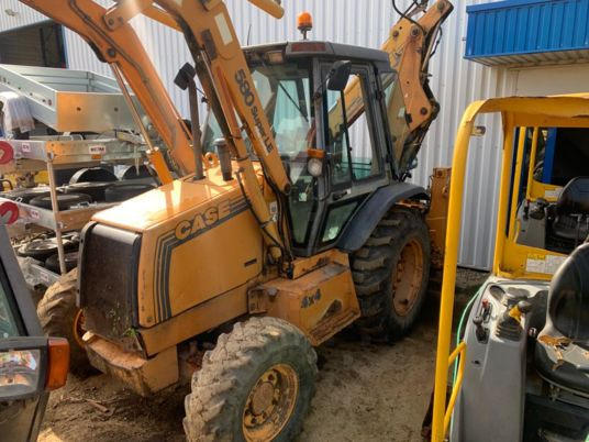 Case 580 SUPER LE Ride Control - Baggerlader: das Bild 4 Case 580 SUPER LE Ride Control - Baggerlader: das Bild 4