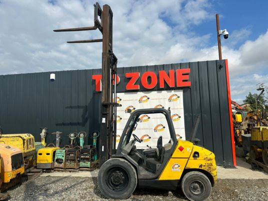 Manitou MSI30 Buggie à 14 900 € HT - Dieselstapler: das Bild 4 Manitou MSI30 Buggie à 14 900 € HT - Dieselstapler: das Bild 4