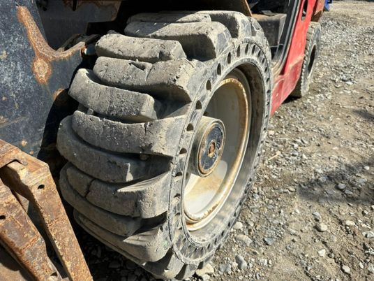 Manitou MSI35T à 19900 € HT - Dieselstapler: das Bild 5 Manitou MSI35T à 19900 € HT - Dieselstapler: das Bild 5