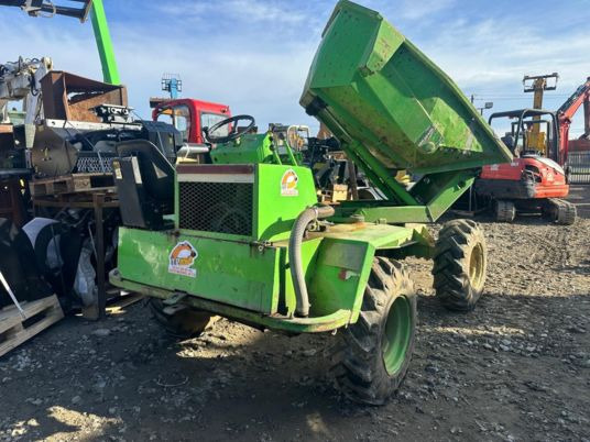 Merlo DM1000 Girabenne 4x4 à 5900 € HT - Mini-Kipper: das Bild 3 Merlo DM1000 Girabenne 4x4 à 5900 € HT - Mini-Kipper: das Bild 3