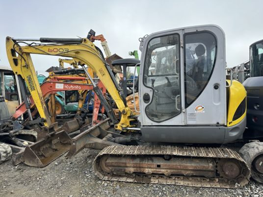 Neuson 6003 RD à 18500€ HT - Minibagger: das Bild 2 Neuson 6003 RD à 18500€ HT - Minibagger: das Bild 2