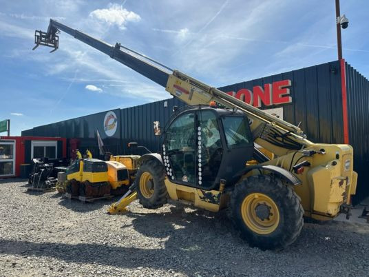 New Holland LM1745 - 17M - 4T5 à 29900 € HT - Teleskoplader: das Bild 2 New Holland LM1745 - 17M - 4T5 à 29900 € HT - Teleskoplader: das Bild 2