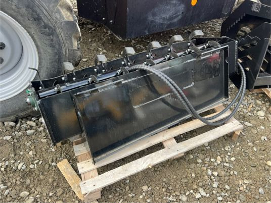 Rotavator / herse rotative pour chargeur - Bodenfräse: das Bild 2 Rotavator / herse rotative pour chargeur - Bodenfräse: das Bild 2