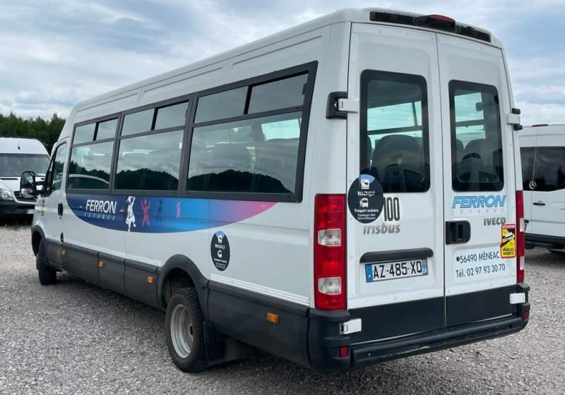 Iveco Daily Sprinter, Crafter 2010 *Euro 5* *Klima* - Kleinbus, Personentransporter: das Bild 3 Iveco Daily Sprinter, Crafter 2010 *Euro 5* *Klima* - Kleinbus, Personentransporter: das Bild 3