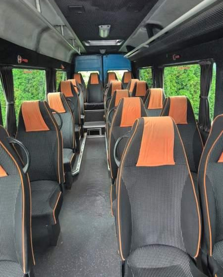 Mercedes-Benz Sprinter 413 CDI 20+6 - Kleinbus, Personentransporter: das Bild 2 Mercedes-Benz Sprinter 413 CDI 20+6 - Kleinbus, Personentransporter: das Bild 2