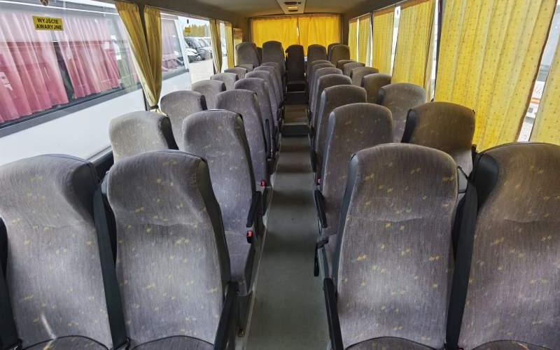 Überlandbus Mercedes-Benz Vario 815D 39 miejsc DWIE SZTUKI: das Bild 17