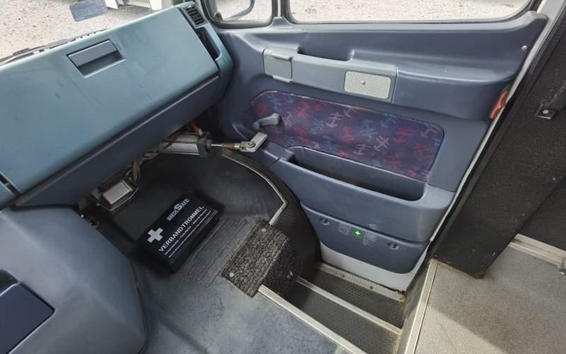 Überlandbus Mercedes-Benz Vario 815D 39 miejsc DWIE SZTUKI: das Bild 13