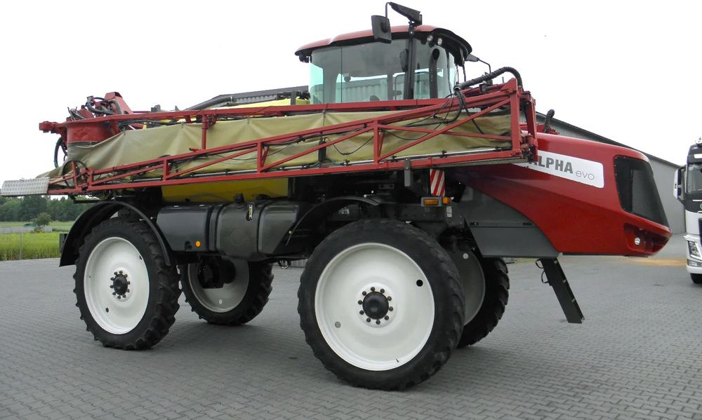 Hardi ALPHA 4100 EVO 2013 Rok, 30 metrow,40 km/h,GPS, Nie Malowany, Stan Bardzo Dobry - Pflanzenschutzspritze: das Bild 4 Hardi ALPHA 4100 EVO 2013 Rok, 30 metrow,40 km/h,GPS, Nie Malowany, Stan Bardzo Dobry - Pflanzenschutzspritze: das Bild 4