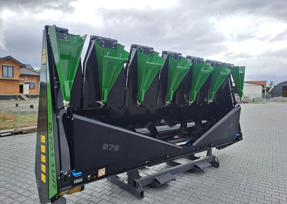 Oros Oros SUN 676 6 rzędowy, Nowe Przystawki do zbioru Słonecznika - Maschine für Sonnenblumenernte: das Bild 2 Oros Oros SUN 676 6 rzędowy, Nowe Przystawki do zbioru Słonecznika - Maschine für Sonnenblumenernte: das Bild 2