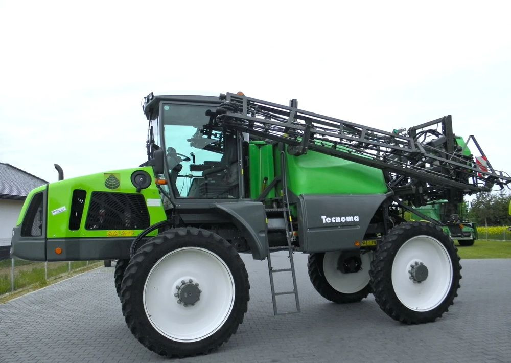 Tecnoma Laser 3240 2015 Rok, 24 M, 130cm Przeswit, GPS, Automatyczne wylaczanie sekcji, Nie Malowany, Stan Idealny - Pflanzenschutzspritze: das Bild 5 Tecnoma Laser 3240 2015 Rok, 24 M, 130cm Przeswit, GPS, Automatyczne wylaczanie sekcji, Nie Malowany, Stan Idealny - Pflanzenschutzspritze: das Bild 5