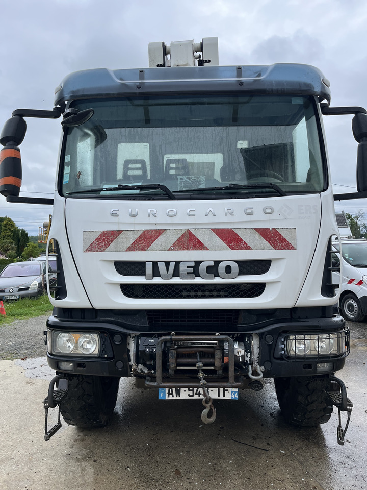 Iveco Eurocargo 150E28 4x4 nacelle Time 16M - LKW mit Arbeitsbühne: das Bild 2 Iveco Eurocargo 150E28 4x4 nacelle Time 16M - LKW mit Arbeitsbühne: das Bild 2