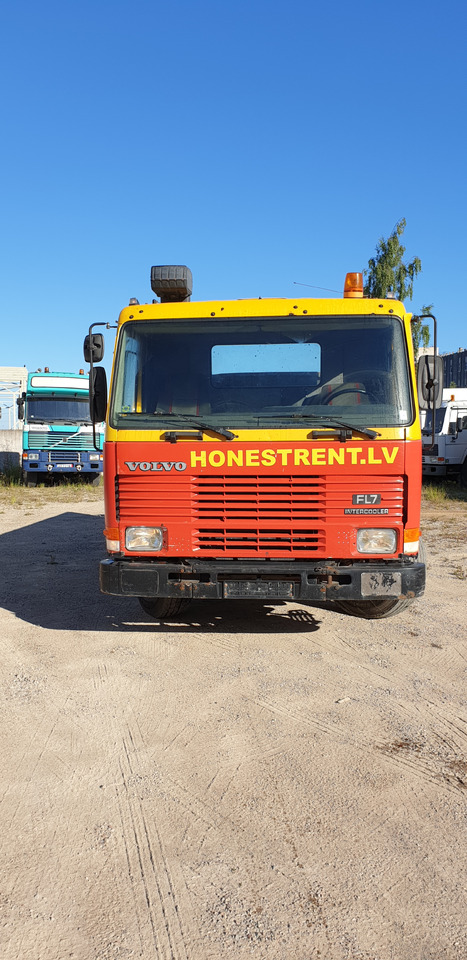 VOLVO FL 7 - Kipper: das Bild 4 VOLVO FL 7 - Kipper: das Bild 4