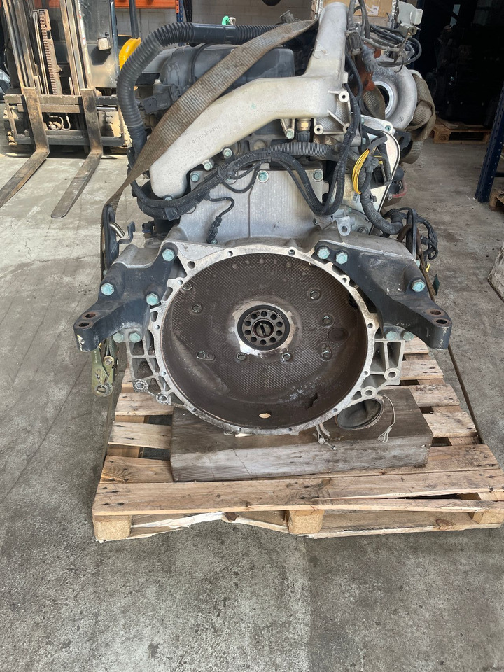 MAN MAN Motor D2676 LF45 TGS TGX D 2676 LF 45 Euro 6 - Motor für LKW: das Bild 3 MAN MAN Motor D2676 LF45 TGS TGX D 2676 LF 45 Euro 6 - Motor für LKW: das Bild 3