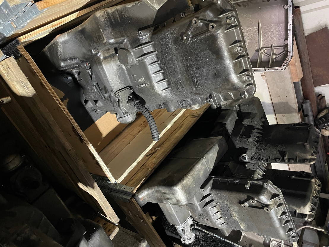 Mercedes-Benz Ölwanne Mercedes Motor OM 457 HLA A4570101113 OM457 Euro 5 EEV 15 - Ölwanne für Bus: das Bild 5 Mercedes-Benz Ölwanne Mercedes Motor OM 457 HLA A4570101113 OM457 Euro 5 EEV 15 - Ölwanne für Bus: das Bild 5