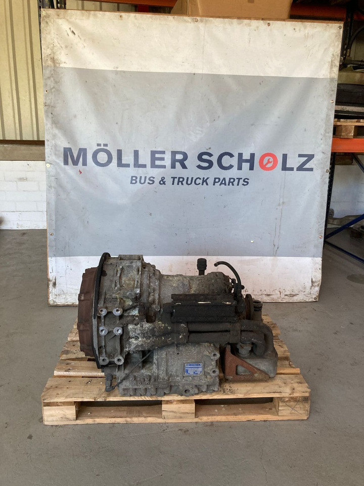 ZF Getriebe ZF 6HP 504 C 6HP504C 4182004003 MAN 81.33001-6660 81330016660 - Transmission für Bus: das Bild 1 ZF Getriebe ZF 6HP 504 C 6HP504C 4182004003 MAN 81.33001-6660 81330016660 - Transmission für Bus: das Bild 1