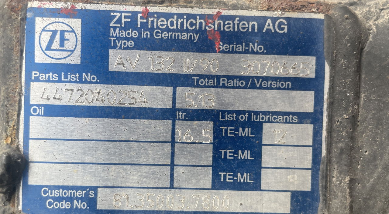 ZF Hinterachse Axis ZF AV132 II /90 5,13 4472040254 MAN Lions City - Hinterachse für Bus: das Bild 4 ZF Hinterachse Axis ZF AV132 II /90 5,13 4472040254 MAN Lions City - Hinterachse für Bus: das Bild 4