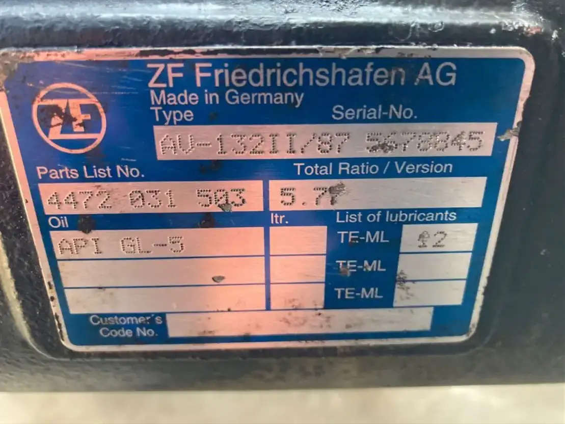 ZF Hinterachse ZF AV 132II/87 4472031503 5,77 Setra Mercedes Citaro AV 132/87 II - Hinterachse für Bus: das Bild 3 ZF Hinterachse ZF AV 132II/87 4472031503 5,77 Setra Mercedes Citaro AV 132/87 II - Hinterachse für Bus: das Bild 3