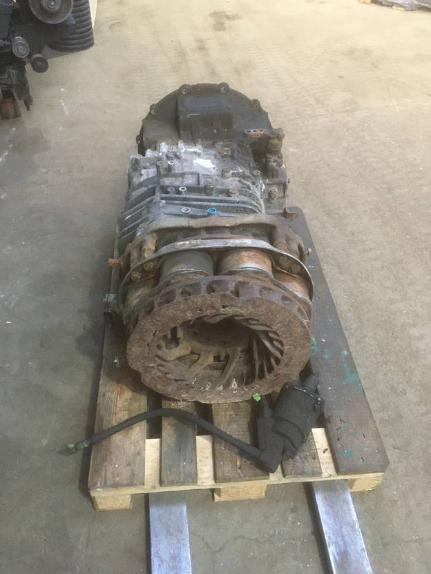 ZF ZF Getriebe 6S 1600 Ecolite Temsa DAF Paccar 6 1600 - Getriebe für Bus: das Bild 1 ZF ZF Getriebe 6S 1600 Ecolite Temsa DAF Paccar 6 1600 - Getriebe für Bus: das Bild 1