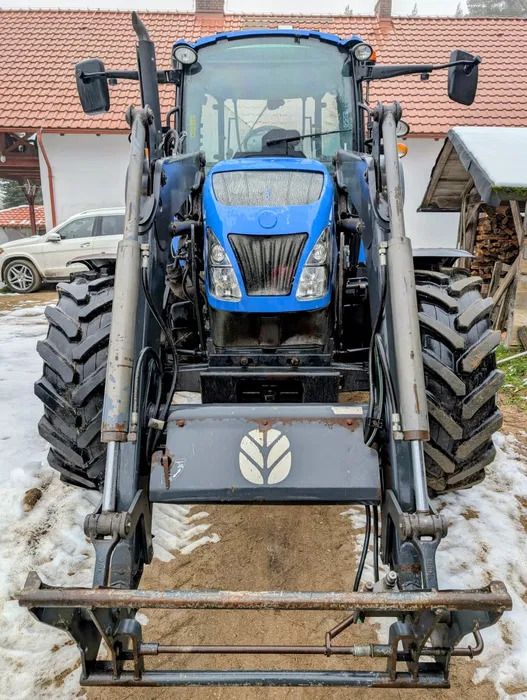 New Holland T5.115 - Traktor: das Bild 4 New Holland T5.115 - Traktor: das Bild 4