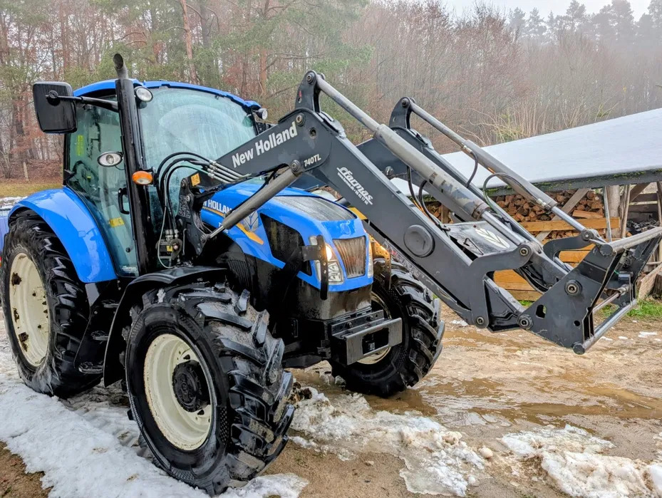 New Holland T5.115 - Traktor: das Bild 2 New Holland T5.115 - Traktor: das Bild 2