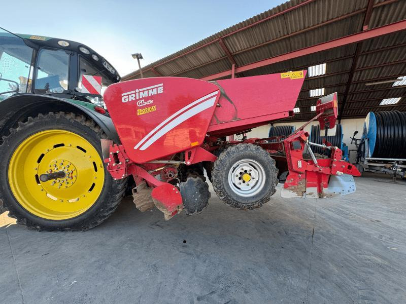 GRIMME GL420 - Kartoffellegemaschine: das Bild 1 GRIMME GL420 - Kartoffellegemaschine: das Bild 1