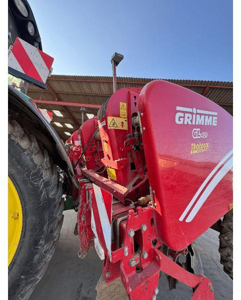 GRIMME GL420 - Kartoffellegemaschine: das Bild 2 GRIMME GL420 - Kartoffellegemaschine: das Bild 2