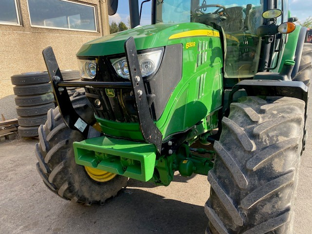 JOHN DEERE 6130R - Traktor: das Bild 5 JOHN DEERE 6130R - Traktor: das Bild 5