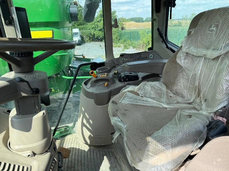 Traktor JOHN DEERE 6195M: das Bild 6