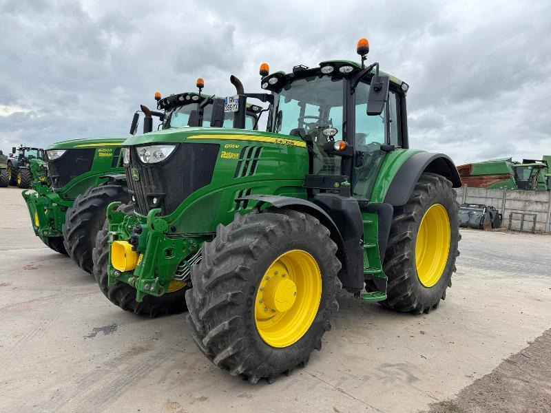 JOHN DEERE 6195M - Traktor: das Bild 1 JOHN DEERE 6195M - Traktor: das Bild 1