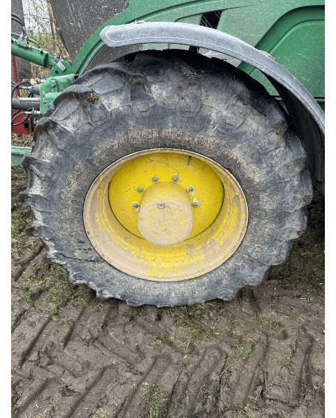 JOHN DEERE 6R195 - Traktor: das Bild 3 JOHN DEERE 6R195 - Traktor: das Bild 3