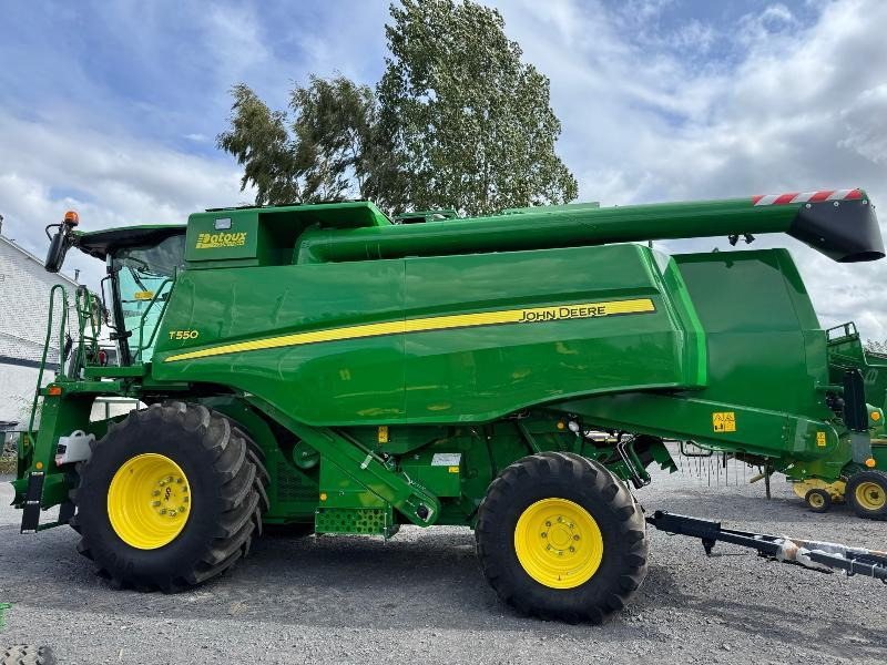 JOHN DEERE T550 - Mähdrescher: das Bild 5 JOHN DEERE T550 - Mähdrescher: das Bild 5