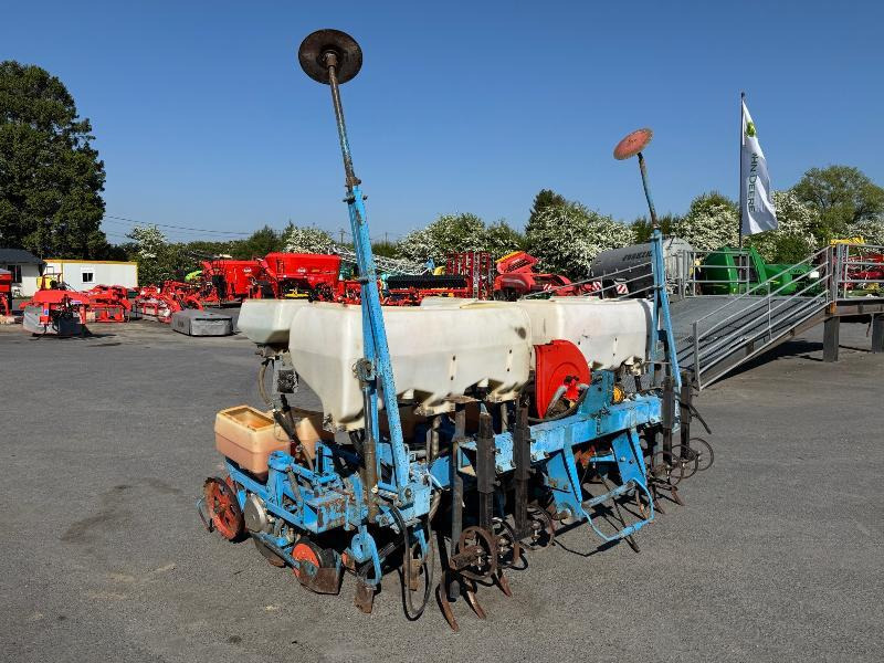 MONOSEM NG 6R - Einzelkornsämaschine: das Bild 3 MONOSEM NG 6R - Einzelkornsämaschine: das Bild 3