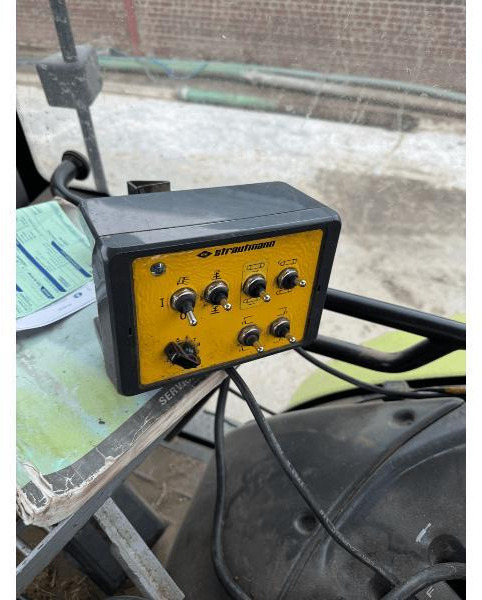 Futtermischwagen STRAUTMANN VERTI MIX 2401: das Bild 6