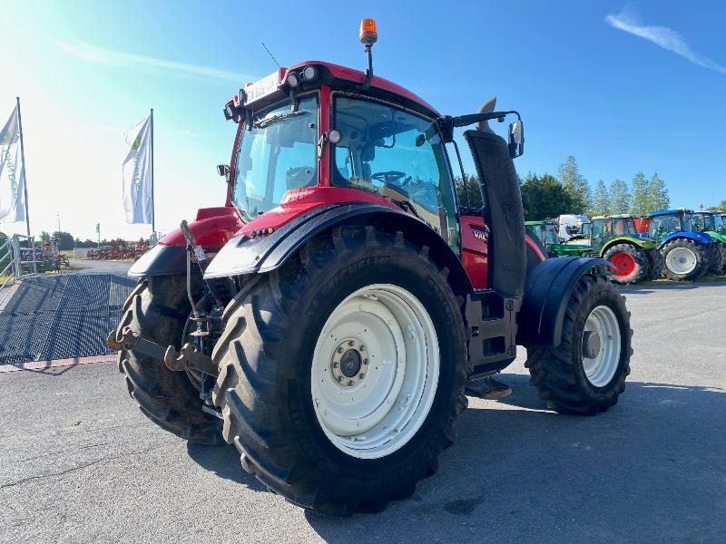 Traktor VALTRA T194 VERSU: das Bild 9