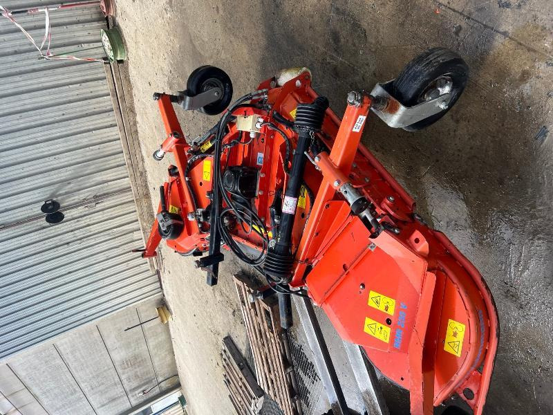 WIEDENMANN RMR230V-F - Rasenmäher: das Bild 3 WIEDENMANN RMR230V-F - Rasenmäher: das Bild 3