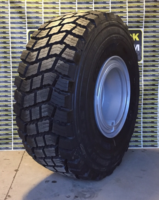 OTR Rim 19,50-25/2,5” 5-P for Huddig 1060/1260 (For tyre 23,5R25)Silver or Blac - Felge für Baggerlader: das Bild 2 OTR Rim 19,50-25/2,5” 5-P for Huddig 1060/1260 (For tyre 23,5R25)Silver or Blac - Felge für Baggerlader: das Bild 2