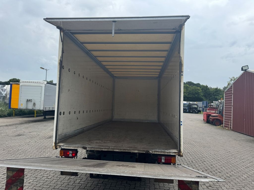 Koffer LKW Mercedes-Benz 818: das Bild 8