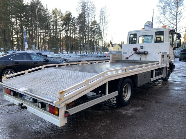 IVECO EuroCargo 90E220 - Autotransporter LKW: das Bild 4 IVECO EuroCargo 90E220 - Autotransporter LKW: das Bild 4