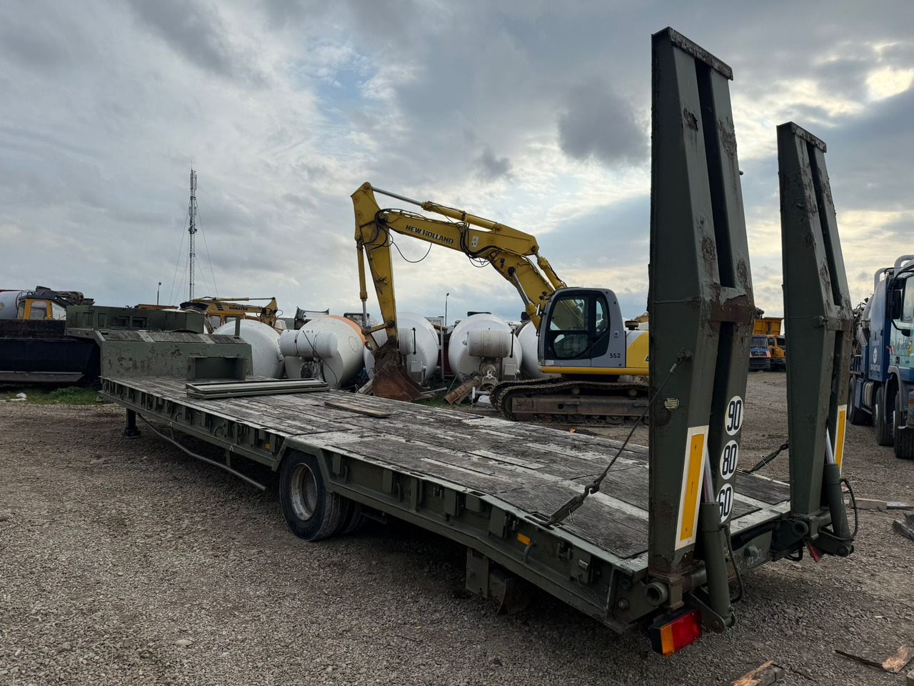 ACTM S2015 TRAILER - Tieflader Auflieger: das Bild 4 ACTM S2015 TRAILER - Tieflader Auflieger: das Bild 4