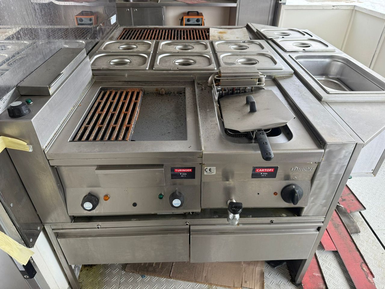 Andere Technik GRILL-IMBIS ROKA RK5: das Bild 11 Andere Technik GRILL-IMBIS ROKA RK5: das Bild 11