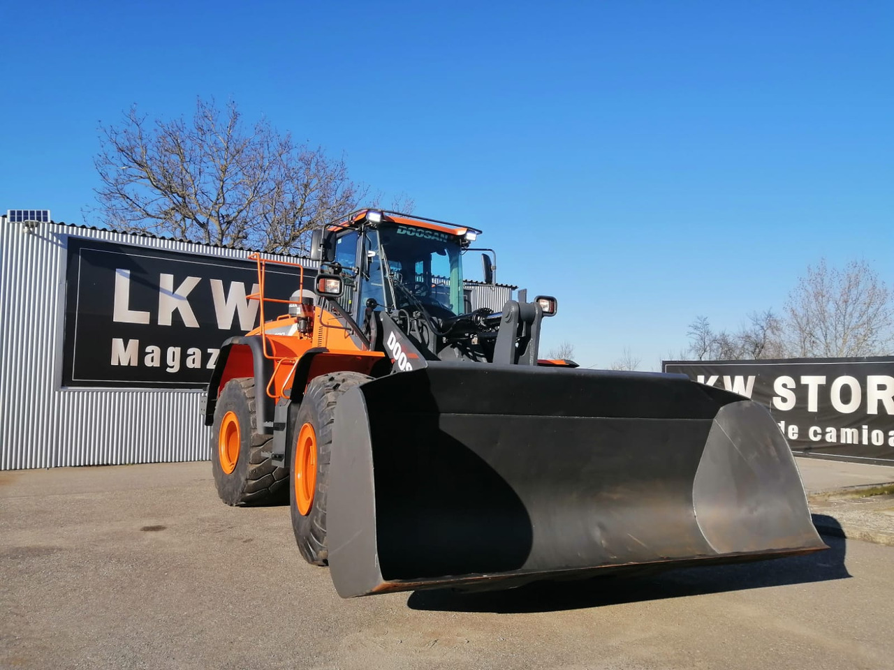 Doosan DL 420-5 Front End Loader, TOP!!! - Radlader: das Bild 5 Doosan DL 420-5 Front End Loader, TOP!!! - Radlader: das Bild 5
