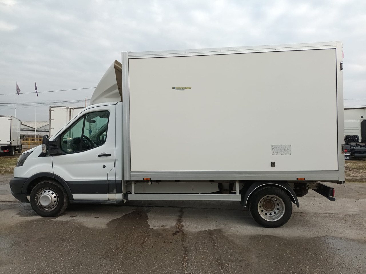 Ford Transit 350 L3 KONVEKTA REFRIGERATOR - Kühltransporter: das Bild 5 Ford Transit 350 L3 KONVEKTA REFRIGERATOR - Kühltransporter: das Bild 5