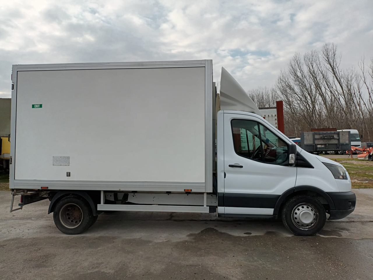 Ford Transit 350 L3 KONVEKTA REFRIGERATOR - Kühltransporter: das Bild 4 Ford Transit 350 L3 KONVEKTA REFRIGERATOR - Kühltransporter: das Bild 4